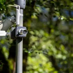 Czy pracodawca może podglądać pracownika na kamerze? Sprawdź zasady monitorowania